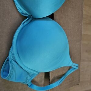 Victoria's Secret Aqua Bra